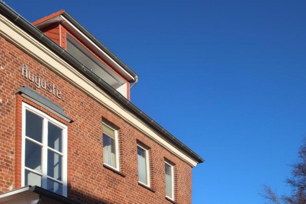 Haus Auguste, Kormoran Apartamento Rostock Exterior foto
